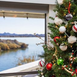 Inspiration Point Lakehouse - Christmas at
Inspiration Point Lakehouse Unit #B43