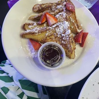 Concept Restaurant - Brunch: side of French Toast - Breakfast & Brunch Near Me - Columbia, South Carolina Concept Restaurant - Brunch: side of French Toast - Breakfast & Brunch Near Me - Columbia, South Carolina