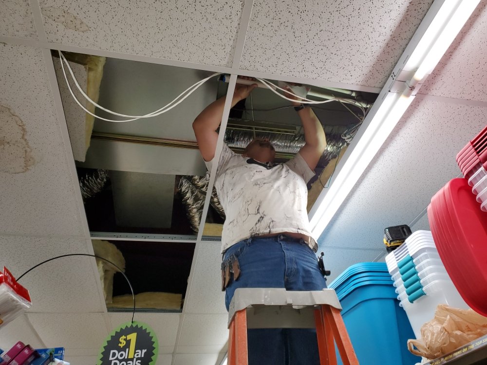 Slide of Billiot's Roofing & Carpentry