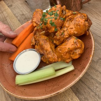 Eureka! - Wings, so good! - American Near Me - Roseville, California
