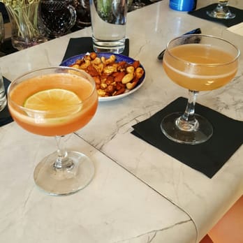 The Wallingford Dram - Editorialista (rum) - Cocktail Bars Near Me - Kittery, Maine