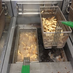Chipman 1/4lb. Fries - In the fryer