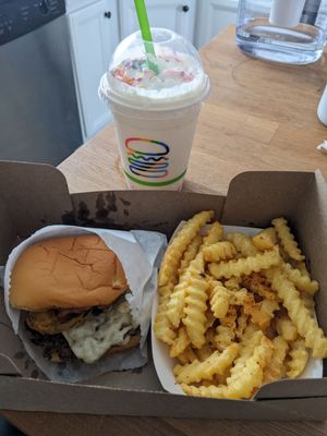 Shake Shack Chestnut Hill by null