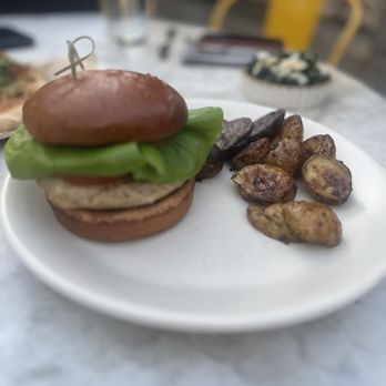 True Food Kitchen - Turkey burger - Vegetarian Near Me - Pasadena, California True Food Kitchen - Turkey burger - Vegetarian Near Me - Pasadena, California
