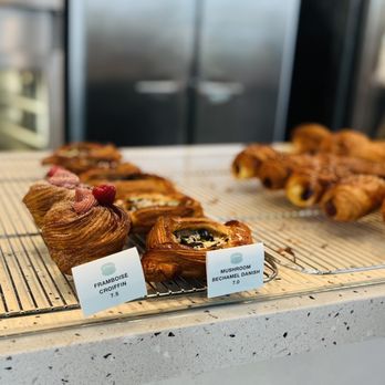 Fondry - Mushroom & Bechanel - I'm coming back for you.   Framboise, you're a creamy, raspberry dream come true. - Cafes Near Me - Los Angeles, California