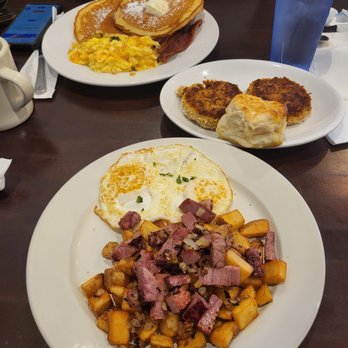 Two Eggs! - McDonough - Food was amazing. Tiffany R. made our dinning experience the best. I recommend eating at Two Eggs.. - Breakfast & Brunch Near Me - Hampton, Georgia