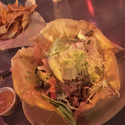 Miguelito's Mexican Restaurant - Taco salad