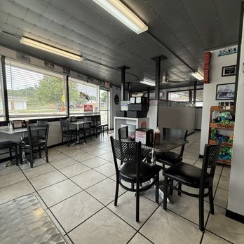 Pit Stop Bbq - Inside - Barbeque Near Me - Sonora, Texas