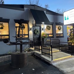 Family Chiropractic Centre - Entrance