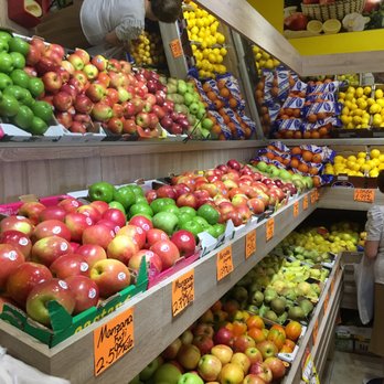 Dis Fruta a Tu Salud - Fruits & Veggies Near Me - Madrid, M