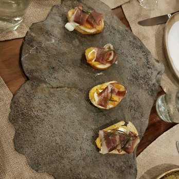 Allium - Duck toast with peach - Mexican Near Me - Guadalajara, JAL