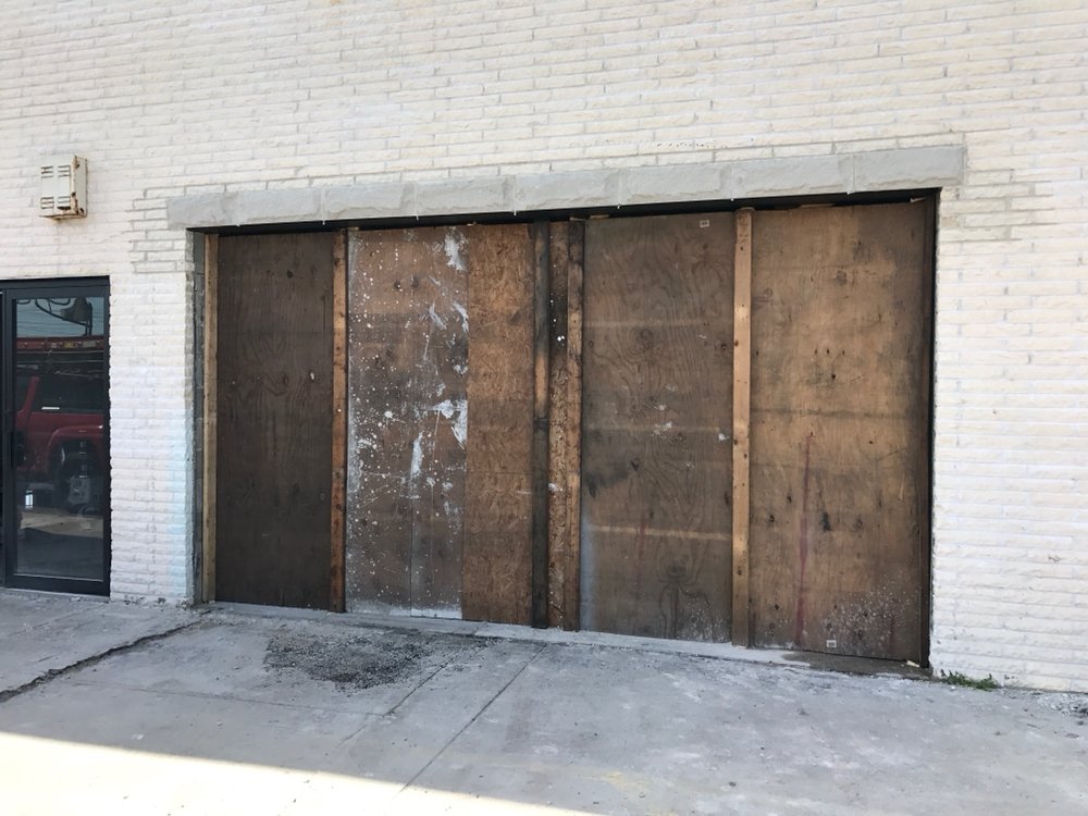 AGD Door & Dock Solutions - Garage Door Contractor in Chicago, IL