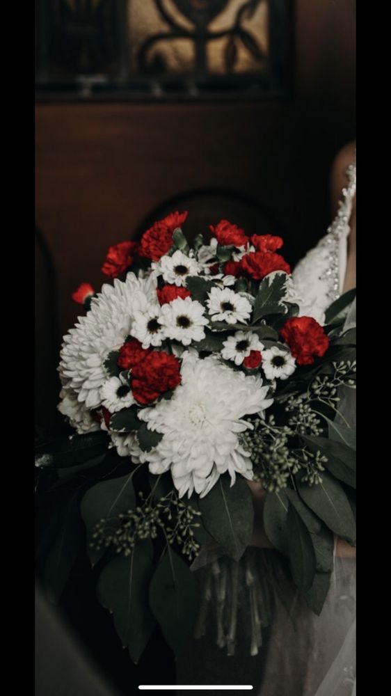 LA CROSSE FLORAL Updated September 2024 11 Photos & 13 Reviews