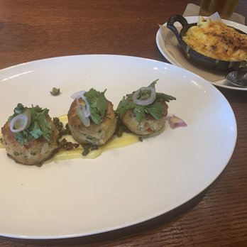18 Oaks - Crab cakes!! Very yummy and filling! - Steakhouses Near Me - San Antonio, Texas 18 Oaks - Crab cakes!! Very yummy and filling! - Steakhouses Near Me - San Antonio, Texas