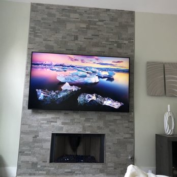 Installation King - TV above fireplace - Home Theatre Installation Near Me Installation King - TV above fireplace - Home Theatre Installation Near Me