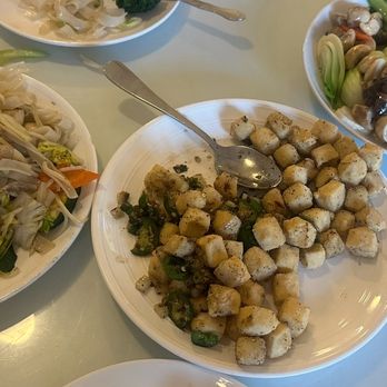 Loving Hut - Vegan Near Me - Elk Grove, California Loving Hut - Vegan Near Me - Elk Grove, California