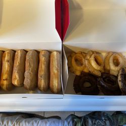 Donuts Donuts - Maples & old fashioned