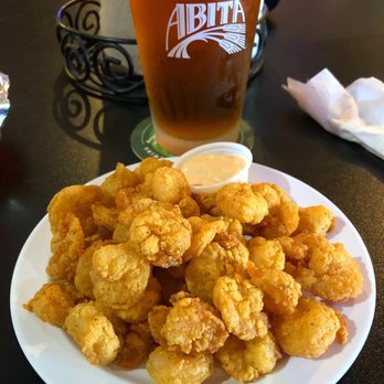 Big Easy Bar and Grill - Popcorn shrimp and Louisiana beer  everything is yummy - Cajun/Creole Near Me - Austin, Texas