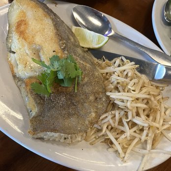 Looking For Chai - Pan fried cod fish (Sep'25) - crispy skin but bland. Asked for salt. Beansprouts were good. - Taiwanese Near Me - Bellevue, Washington Looking For Chai - Pan fried cod fish (Sep'25) - crispy skin but bland. Asked for salt. Beansprouts were good. - Taiwanese Near Me - Bellevue, Washington