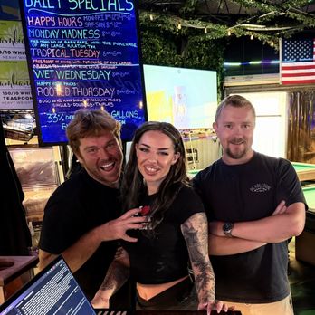 Black Klover Kava Bar - Crazy Chuck, Ashley & Alec - Bars Near Me - Fort Lauderdale, Florida