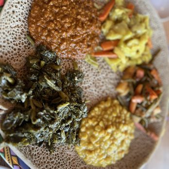 Injera & Beyond - Ethiopian Near Me - Cedar Park, Texas
