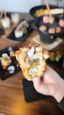 Kan Sushi by null