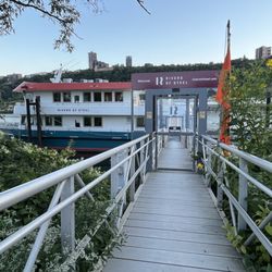 Rivers of Steel: Explorer Riverboat - Boat docked near the Carnegie science center