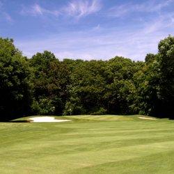 Black Hall Club - The 6th green