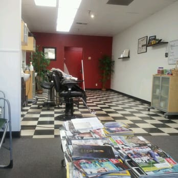 La Riviera Barber Shop - Travis is the go to Guy, especially if your tired of those over charging industry shops who don't even have half the skills - Barbers Near Me - Sacramento, California La Riviera Barber Shop - Travis is the go to Guy, especially if your tired of those over charging industry shops who don't even have half the skills - Barbers Near Me - Sacramento, California
