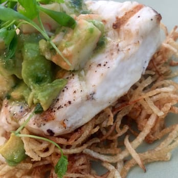 Driftwood Kitchen - Great swordfish with Dungeness crab avocado sauce - Seafood Near Me - Laguna Beach, California Driftwood Kitchen - Great swordfish with Dungeness crab avocado sauce - Seafood Near Me - Laguna Beach, California