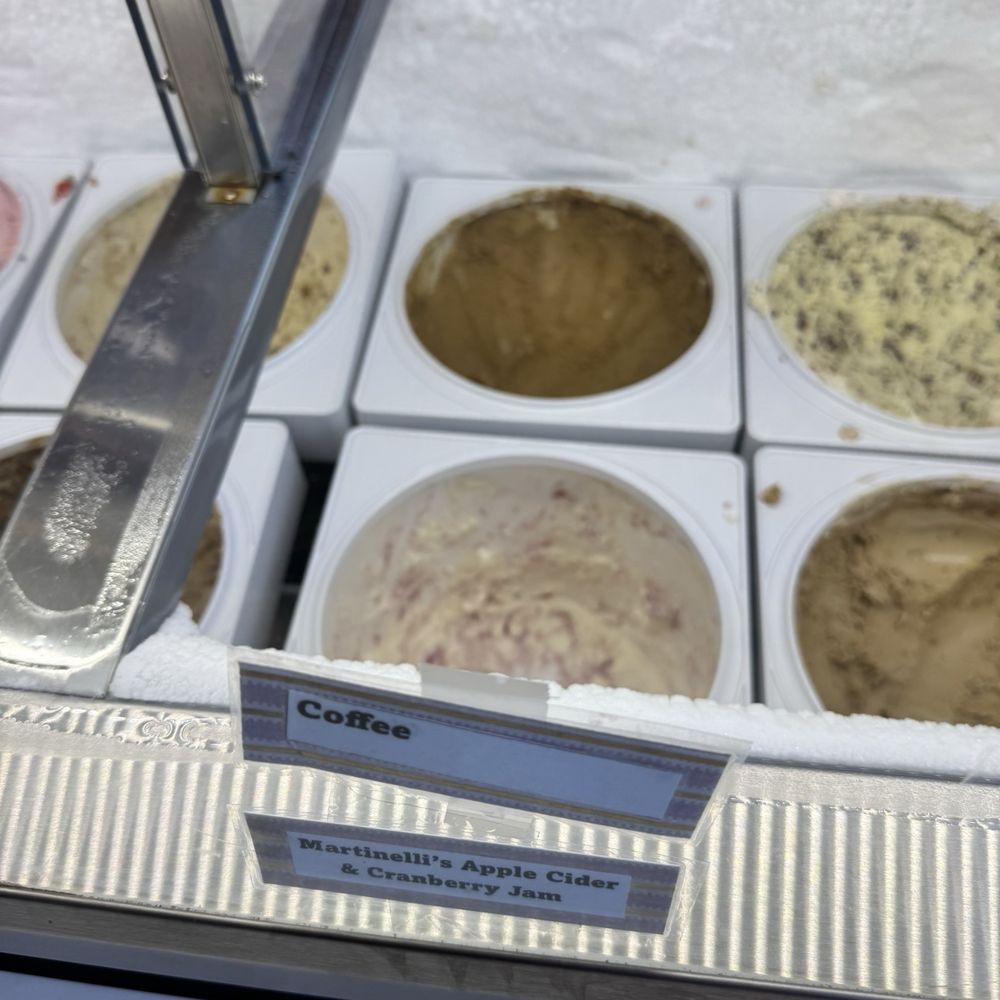 Solvang Trolley Ice Cream Parlor - Desserts Near Me - Solvang, California Solvang Trolley Ice Cream Parlor - Desserts Near Me - Solvang, California