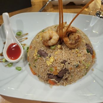 Stancia Peruvian Fusion Restaurant - Arroz chaufa - special mix - Peruvian Near Me - Linden, New Jersey Stancia Peruvian Fusion Restaurant - Arroz chaufa - special mix - Peruvian Near Me - Linden, New Jersey