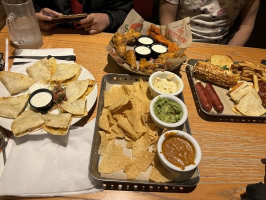 Chili's Grill & Bar by null