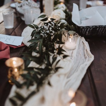 Amber Mae Photography - Wedding details at Avonlea Farms. - Session Photography Near Me Amber Mae Photography - Wedding details at Avonlea Farms. - Session Photography Near Me