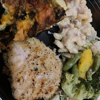 John Michael Catering and Weddings - Mac and cheese and a veggie casserole - Wedding Planning Near Me - Winter Park, Florida John Michael Catering and Weddings - Mac and cheese and a veggie casserole - Wedding Planning Near Me - Winter Park, Florida