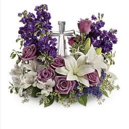 Flower arrangement for sympathy