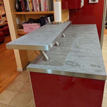Patkowski Construction - Countertop and bar in large tiles with Schluter edge - Flooring Near Me