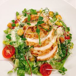 Bistro Nekázanka 11 - Ceasar salad - food, salad, salads - Kavárny Near Me - Praha 1, Puerto Rico