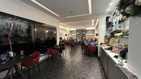 JUSTIN Downtown Tasting Room by null