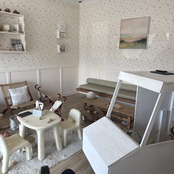 Milk Tooth Pediatric Dentistry and Wellness Shoppe - Pediatric Dentists Near Me - Hermosa Beach, California
