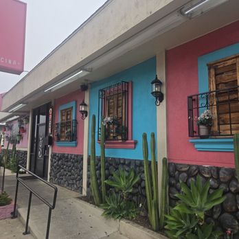Jardin Autentica Cocina - Front - Breakfast & Brunch Near Me - Orange, California Jardin Autentica Cocina - Front - Breakfast & Brunch Near Me - Orange, California