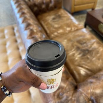 Griffin Lounge - Yemeni Coffee - Coffee & Tea Near Me - Petersburg, Virginia