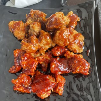 Mandu - Korean fried chicken bites. Great breading and flavor - Korean Near Me - Stuttgart, BW