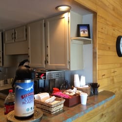 The Lodge At Steamboat - Complimentary coffee station