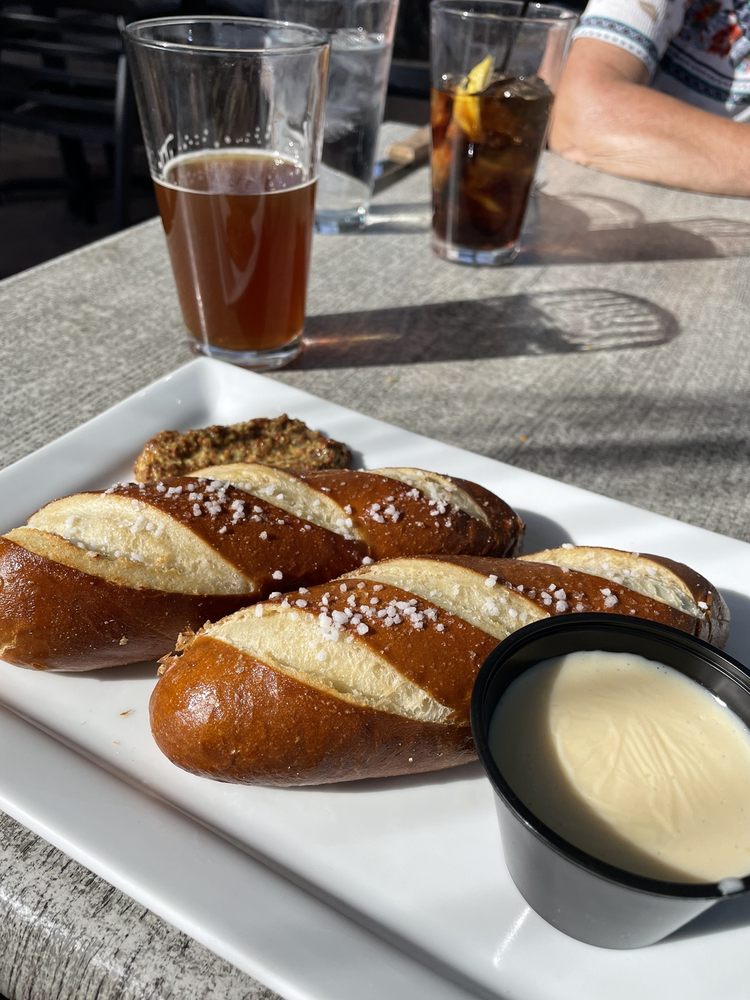 Noble Hops Gastropub