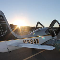 Take Flight San Diego - Learn to fly this Cirrus. Go to www.cirrussandiego.com