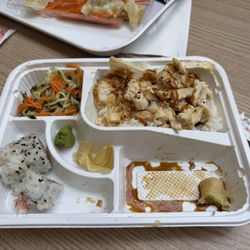 Bento Nouveau - Chicken bento.