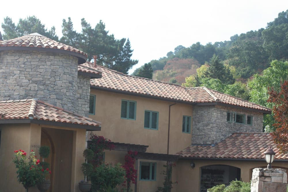 Slide of J Saenz Roofing