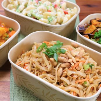 Basil Tree Catering - Individually packaged hot entrees in compostable containers - Caterers Near Me - Cambridge, Massachusetts