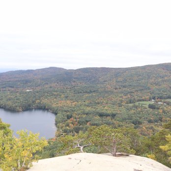 Rattlesnake Trail - Hiking Near Me - Plymouth, New Hampshire